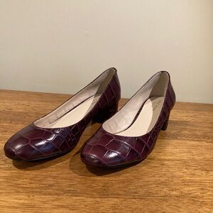 Cole Haan block heel - Lesli Pump croc heel wine color - Size 6.5